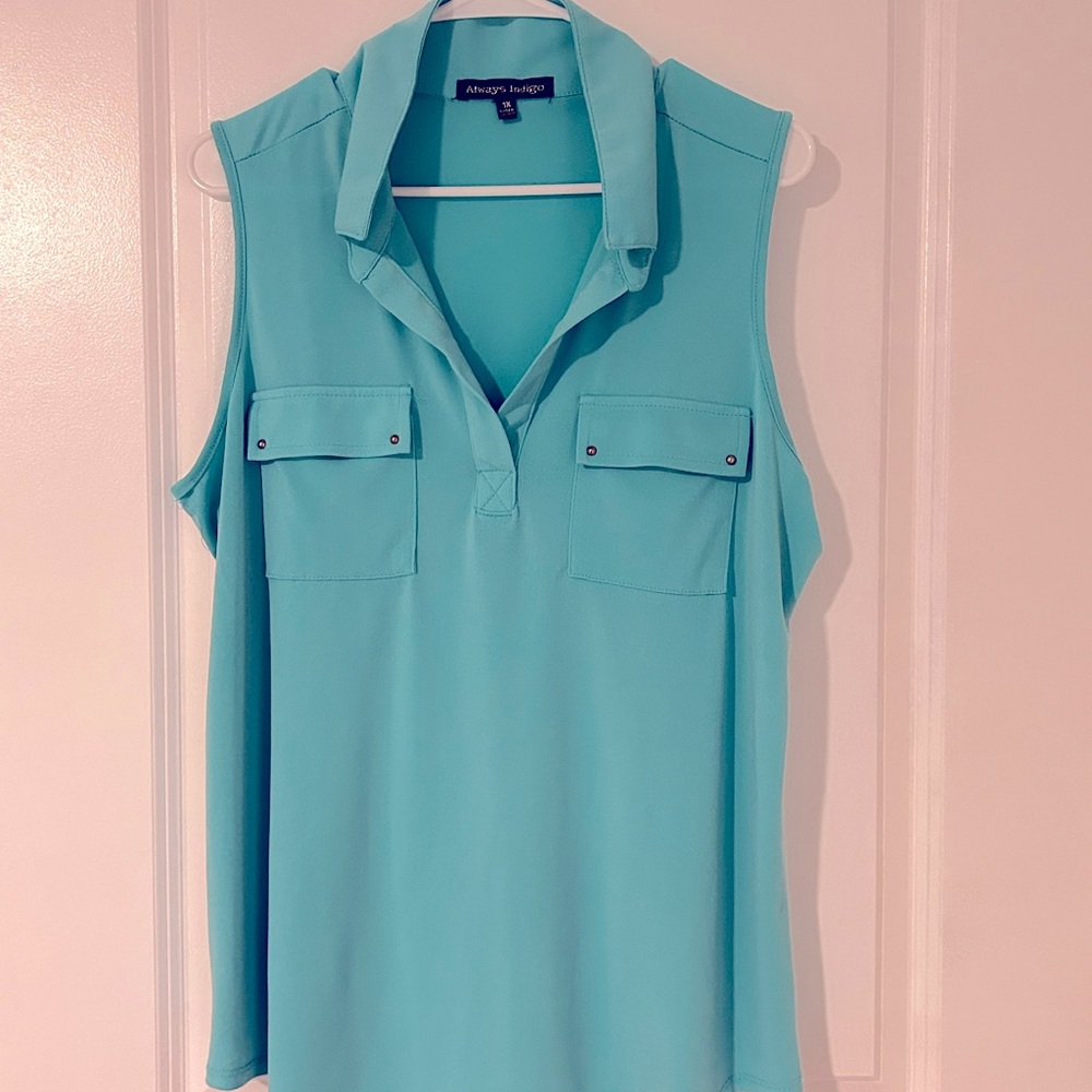 Beautiful lightweight blouse! Perfect for outdoor activities!